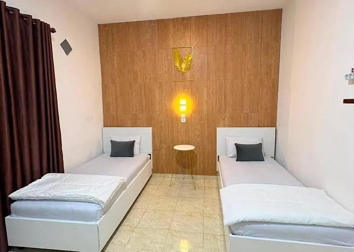 Golden Homestay Tumpak Sewu